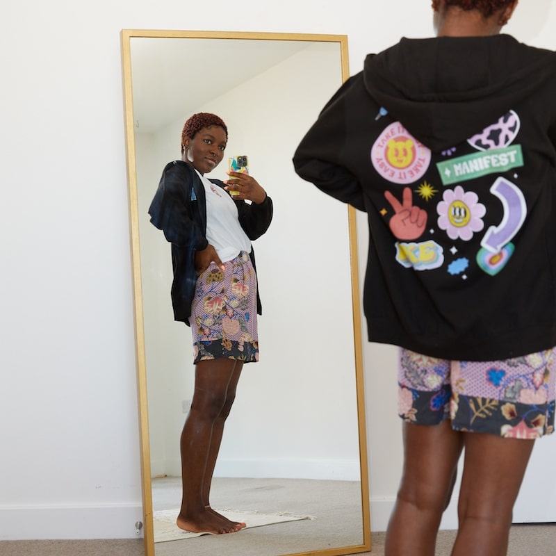 Merch maker for Instagram influencers Merch Maker 35